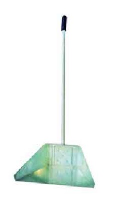 Dustpan W/Long handle