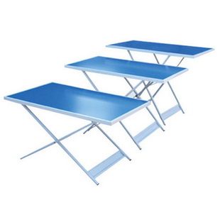 FOLDABLE TABLE